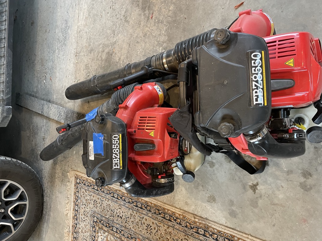 Professional backpack blowers